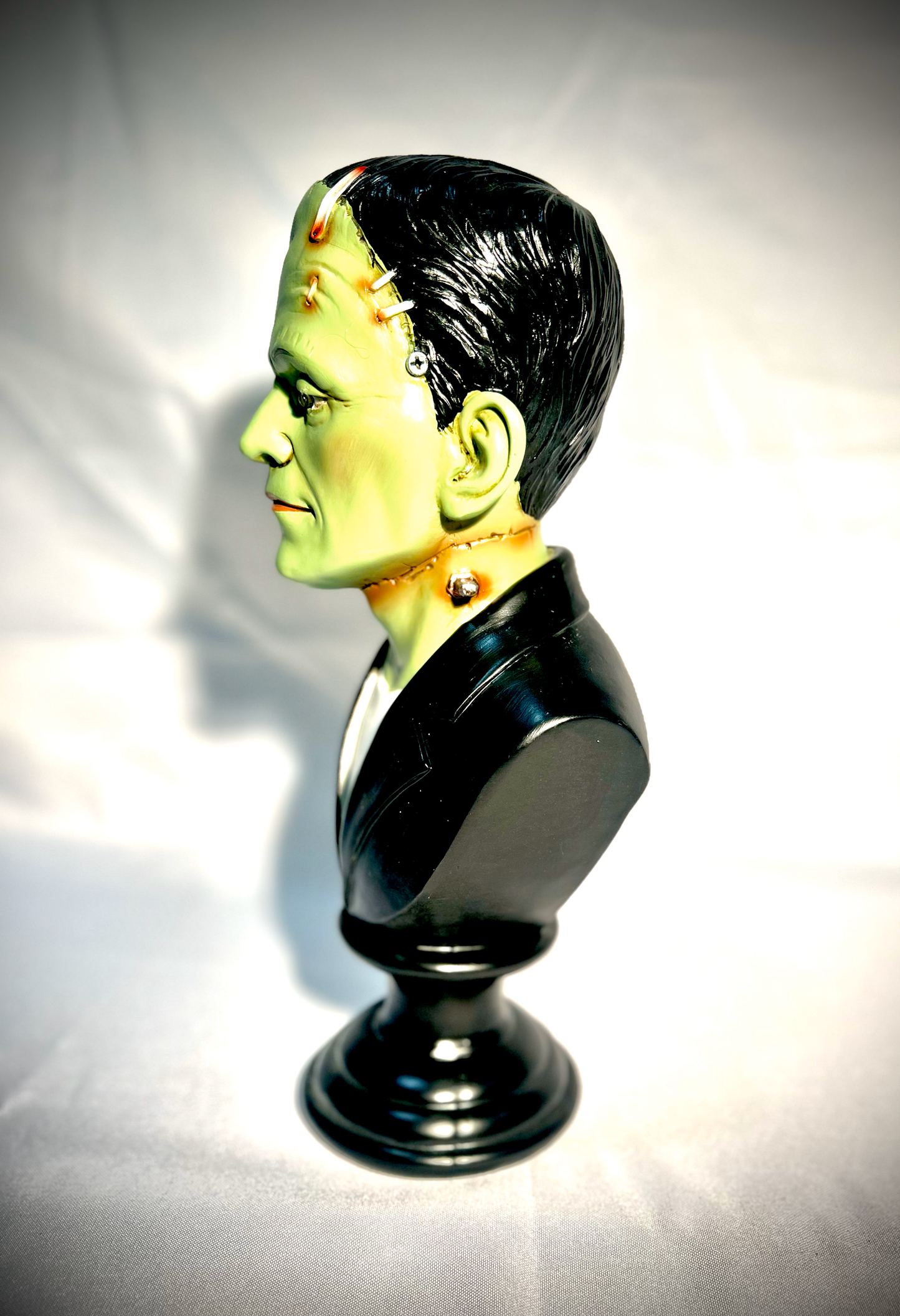 Frankenstein Bust with&nbsp;LED Eyes